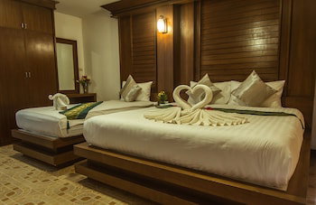 Hotel Lanta Nice Beach House