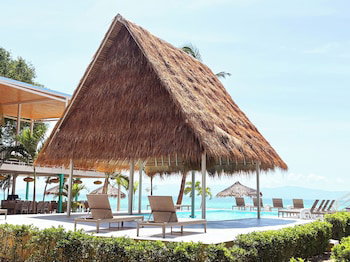 Hotel Milky Bay Resort