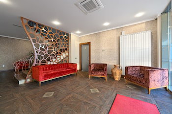 Tomis Garden Aparthotel