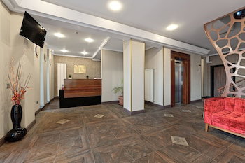 Tomis Garden Aparthotel