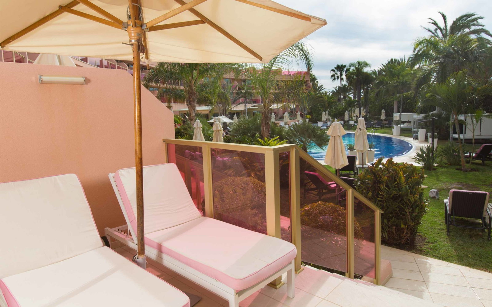 dal travel Mare Nostrum Resort - Hotel Sir Anthony