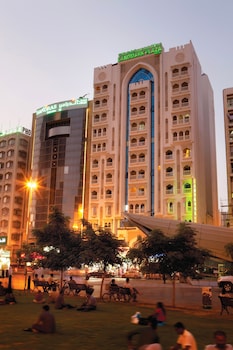 Hotel Landmark Plaza cazare The Palm Jumeirah