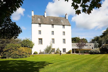 Hotel Macdonald Houstoun House