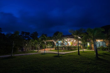 Siri Lanta Resort