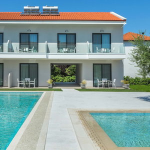 Hotel Alexmare Suites cazare Skala Fourkas
