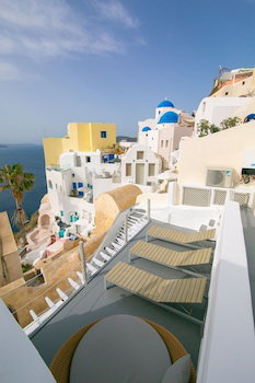 Hotel Vogue Suites