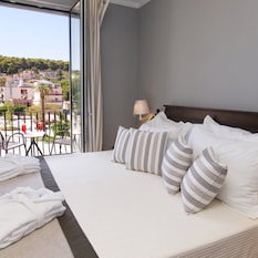 Hotel Aenos cazare Valsamata