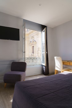 Hotel Theatre
