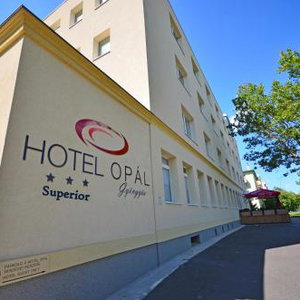 Hotel Opal Superior cazare Gyongyos