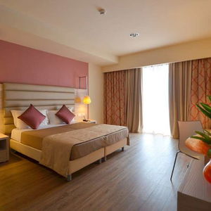 Hotel Turin Airport Hotel & Residence cazare San Francesco al Campo