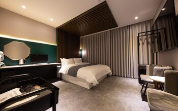 Hotel Cheonan Noblesse Hotel