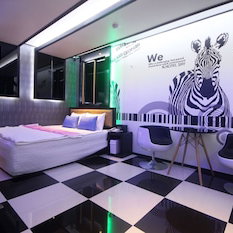Hotel Hotel Sky cazare Chinju