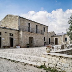 Hotel Trebalate Resort cazare Modica