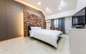 Hotel Dangjin Sapgyoho Beach Park