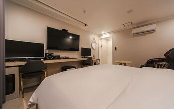 Hotel Gumi Bonggokdong Countinue