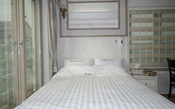 Hotel Jeju Jajuolle Pension And Guest House