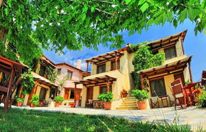 Hotel Alkifron cazare Ano Lekhonia
