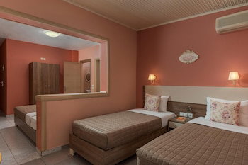Hotel Ouzas