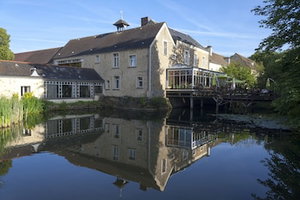 Hotel Qualys Auberge Du Manet cazare Trappes