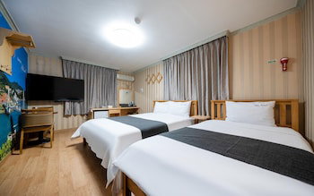 Hotel Yeosu Hakdong Hill