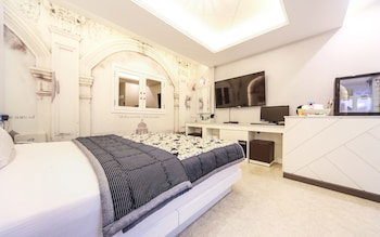 Hotel Seven Palgongsan Bombom