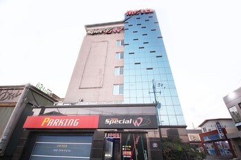Hotel Gyeongju Angang Special W
