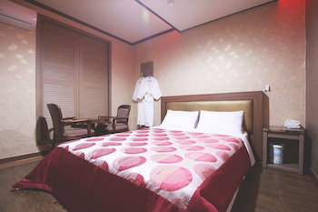 Hotel Dangjin Yegrin