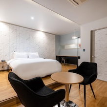 Hotel Donghae Very Six cazare Santyoku