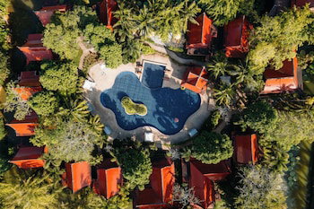 Hotel At Panta Phuket (Sha)