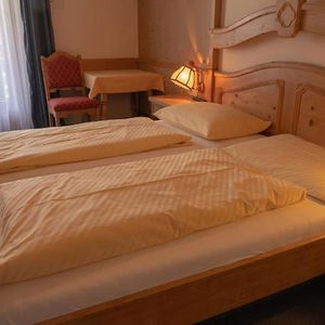 Hotel Bruckenwirt cazare Hallein