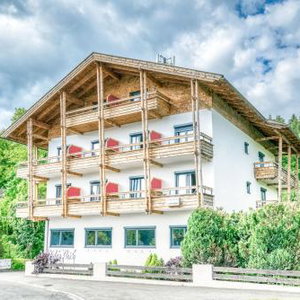 Hotel Eden Park cazare Velden am Woerthersee