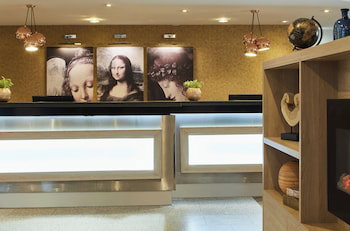 Leonardo London Heathrow Airport