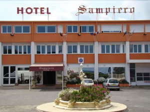 Hotel Sampiero cazare Bastia