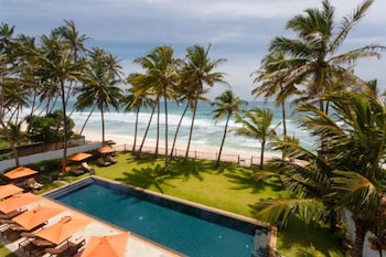 Hotel Kk Beach