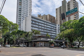 Hotel Deville Maringa