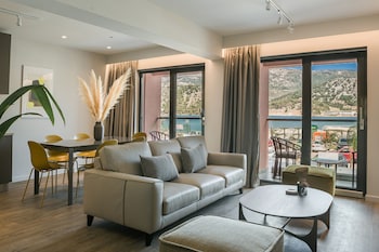 Hotel The Twelve Suites Collection