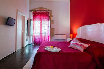 Hotel Kyanos Residence