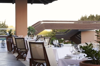 Helona Resort