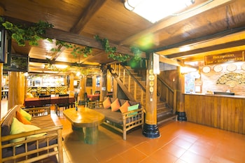 Phong Nha Lake House Resort