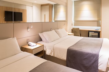 Hotel Atlantico Travel Copacabana