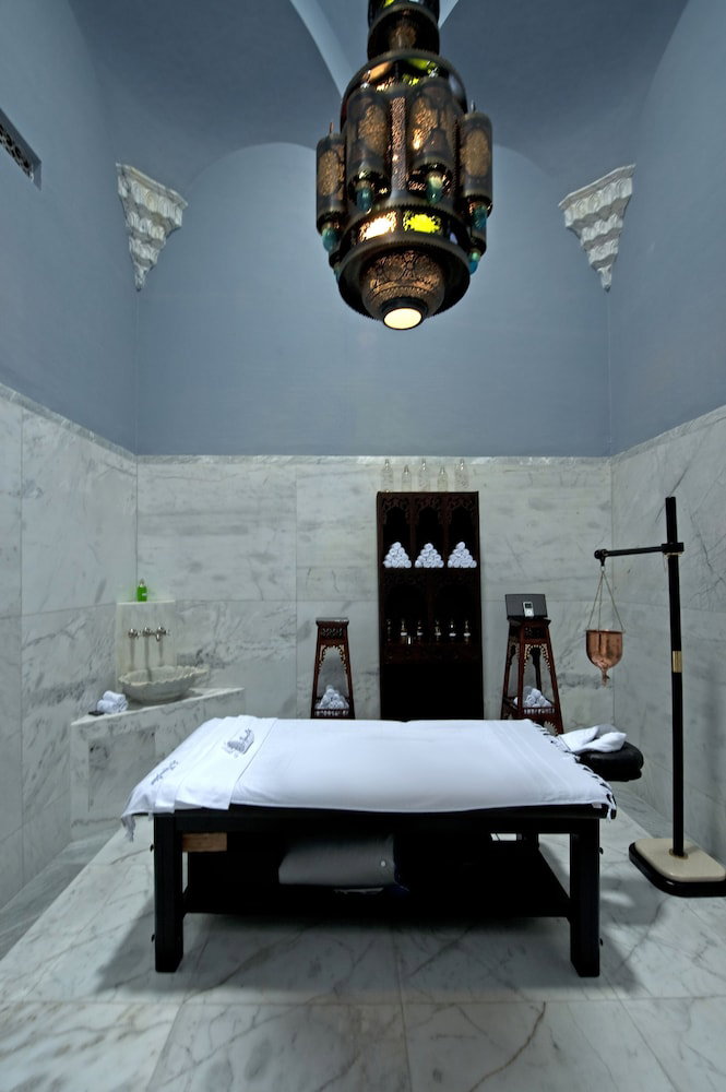 La Maison Bleue