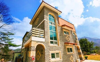 Hotel Muju Solhyanggi Pension