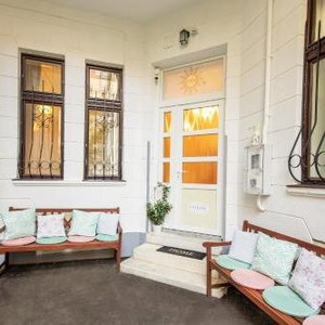 Hotel Eden Center Home cazare Gyor