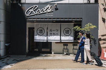 Hotel Roots Hostel
