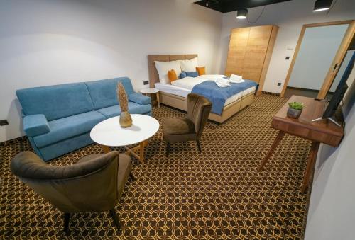 New Boutique Capsule Hostel Chors
