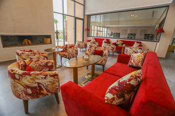 Hotel Sumahan Suites & Spa