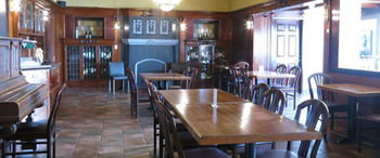 Hotel The Martin Arms