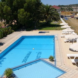Hotel Helga's Paradise cazare Afantou