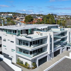 Hotel Sacred Waters cazare Taupo
