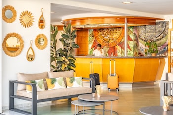 Cala Nova Apartments
